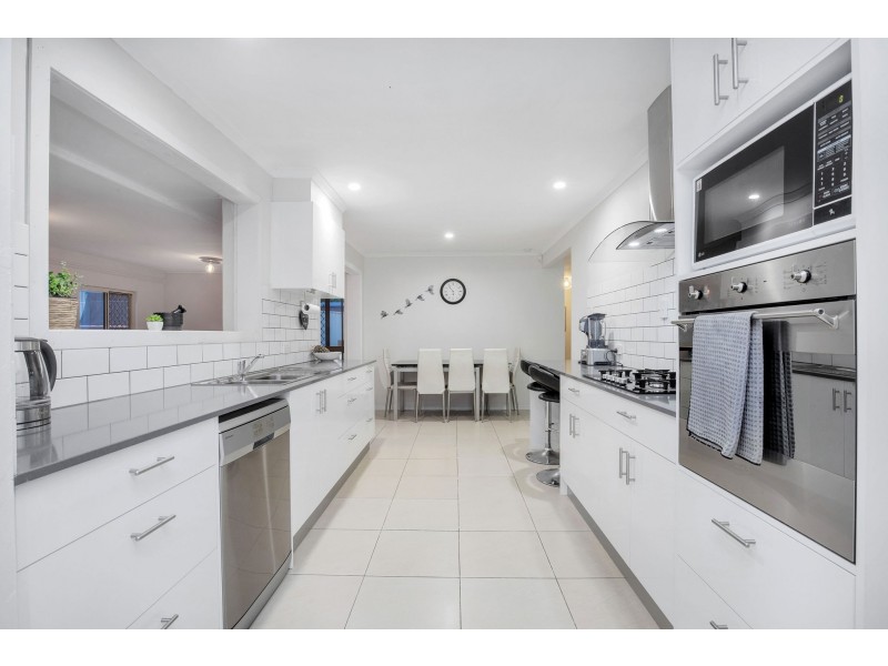 172 Currumburra Road, Ashmore QLD 4214