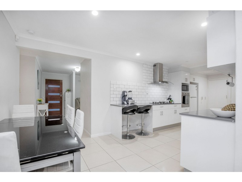 172 Currumburra Road, Ashmore QLD 4214