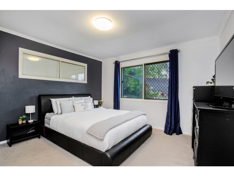 172 Currumburra Road, Ashmore QLD 4214