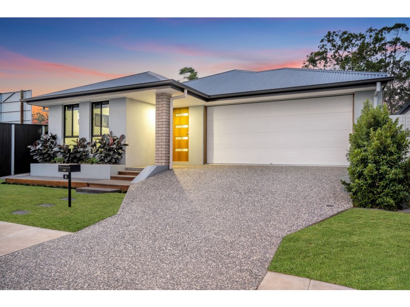4 Killara Boulevard, Logan Reserve QLD 4133