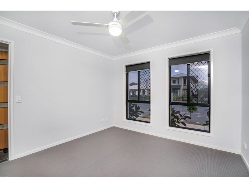 4 Killara Boulevard, Logan Reserve QLD 4133
