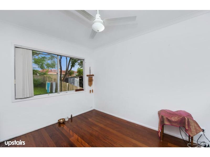 5 Rodlan Parade, Labrador QLD 4215