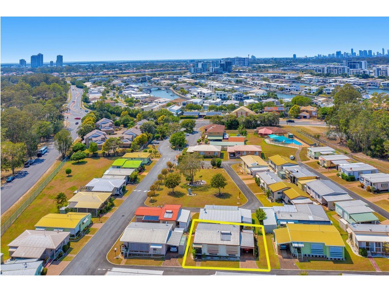 24/530 Pine Ridge Road, Coombabah QLD 4216