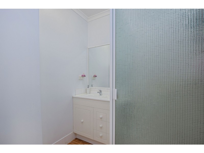 24/530 Pine Ridge Road, Coombabah QLD 4216