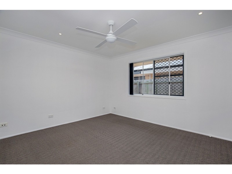 2/14 Brady Drive, Coombabah QLD 4216