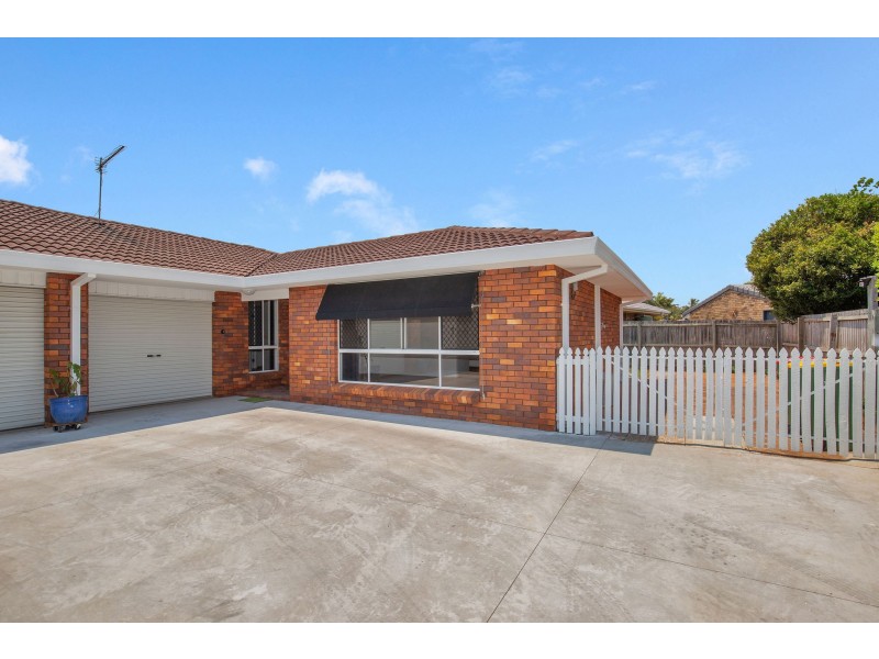 2/14 Brady Drive, Coombabah QLD 4216