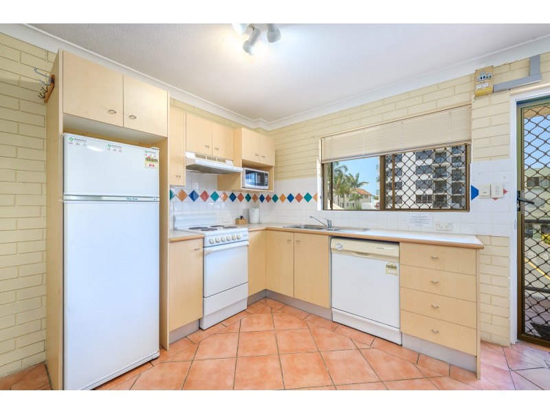 217/132 Marine Parade, Southport QLD 4215