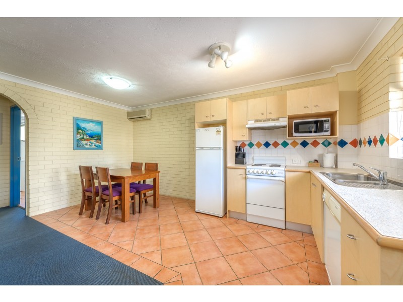217/132 Marine Parade, Southport QLD 4215