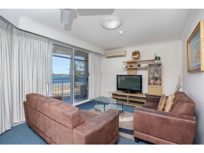 1F/510 Marine Parade, Biggera Waters QLD 4216