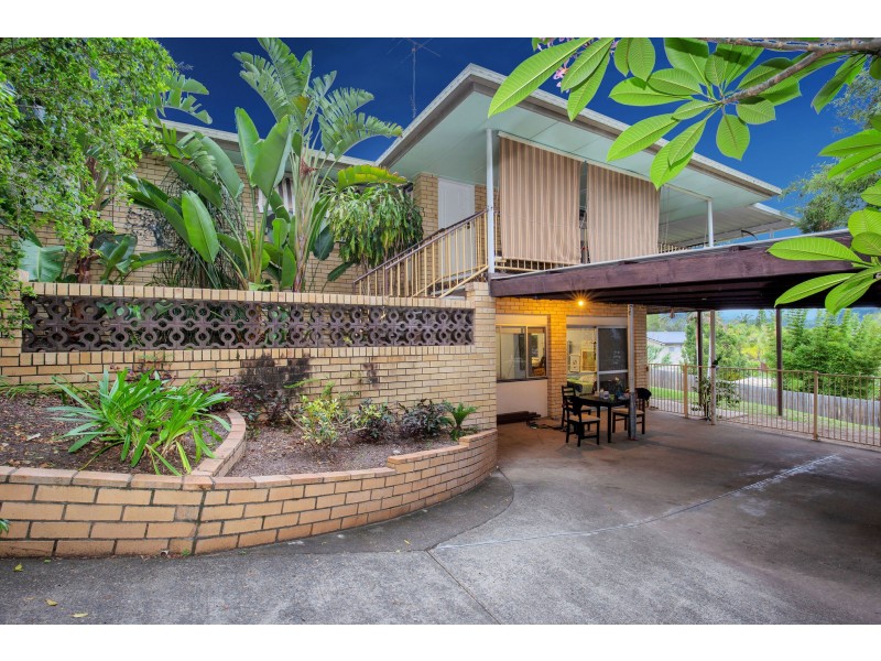 13 Currumburra Road, Ashmore QLD 4214