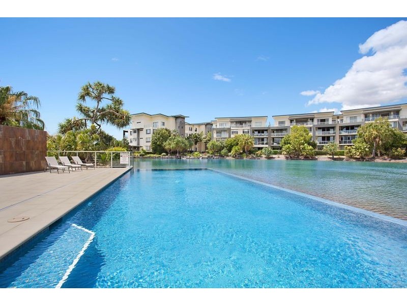 611/3 Pendraat Parade, Hope Island QLD 4212