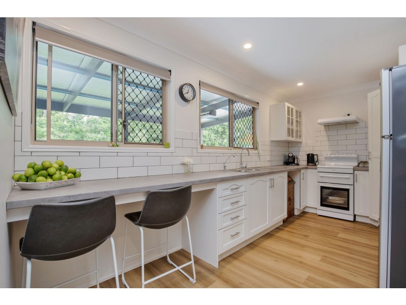 3 Dapsang Drive, Tamborine Mountain QLD 4272
