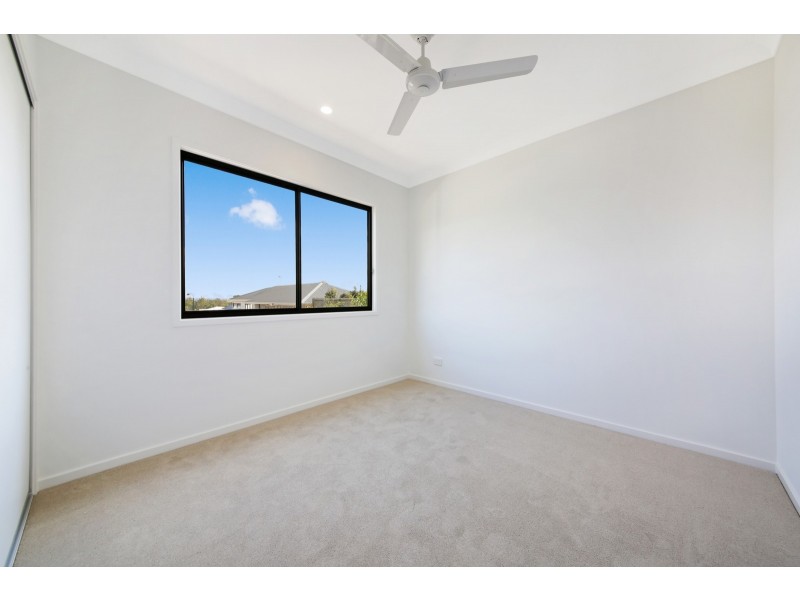 8 Tash Court, Waterford QLD 4133