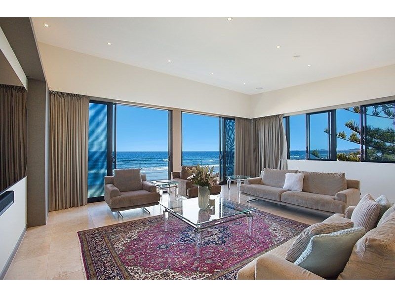 17 Hedges Avenue, Mermaid Beach QLD 4218