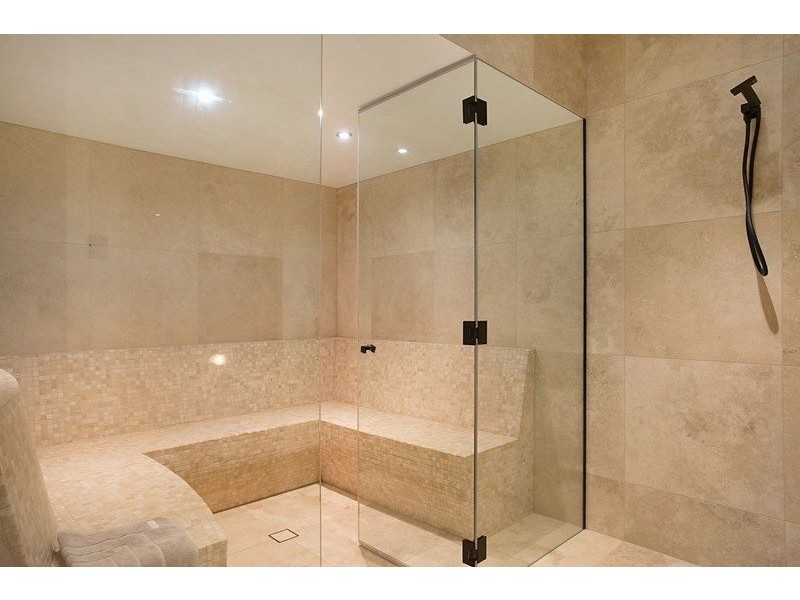 17 Hedges Avenue, Mermaid Beach QLD 4218