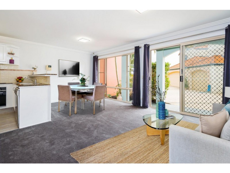 91/56 John Lund Drive, Hope Island QLD 4212