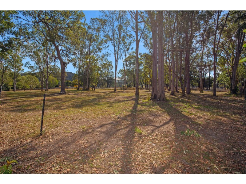 563 Stanmore Road, Yatala QLD 4207