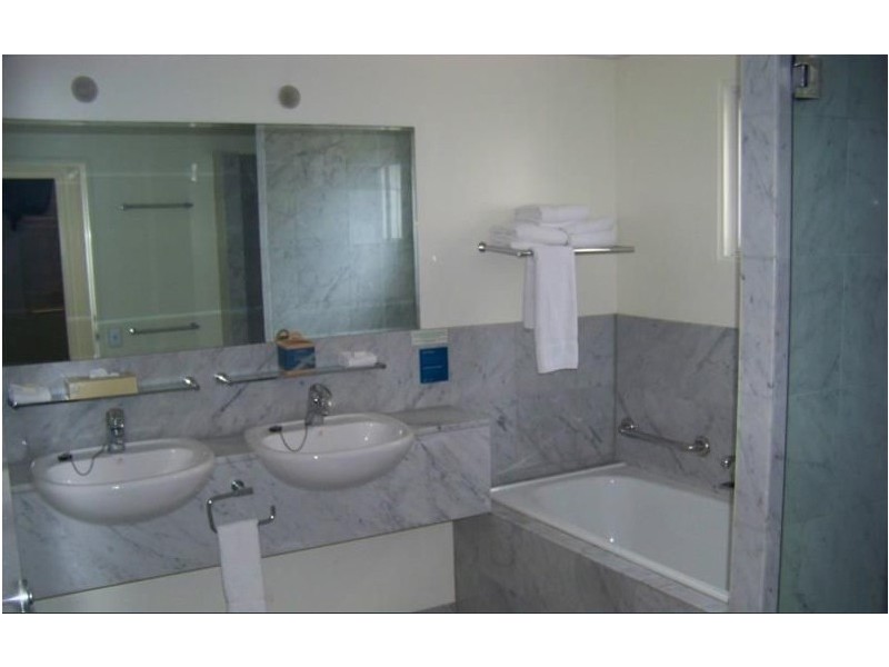 2202  Couran Cove Island Resort, South Stradbroke QLD 4216