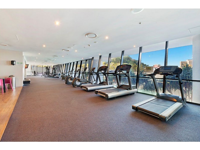 1095/9 Ferny Avenue, Surfers Paradise QLD 4217