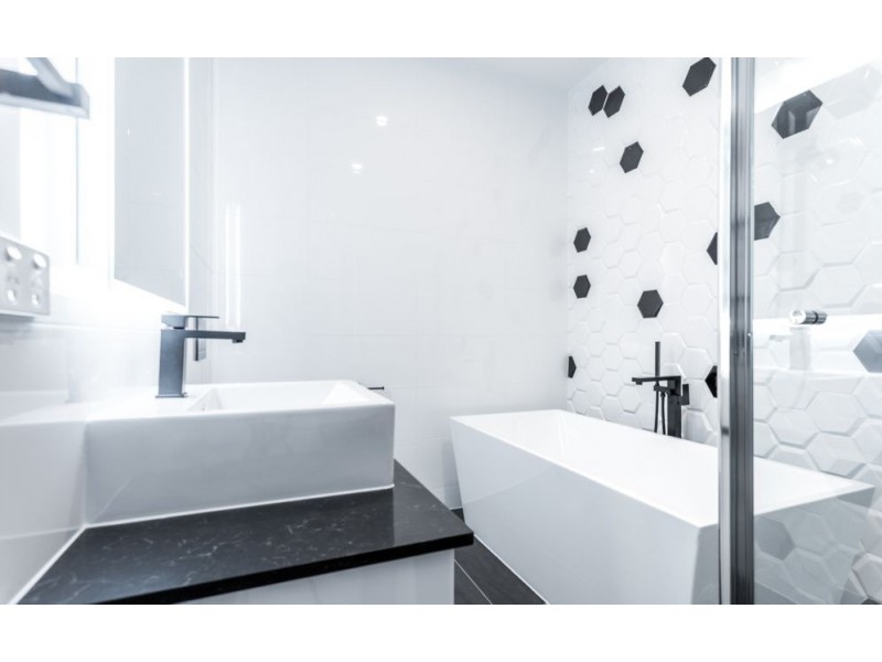 “The Hansford Residences” 4A Hansford Road, Coombabah QLD 4216