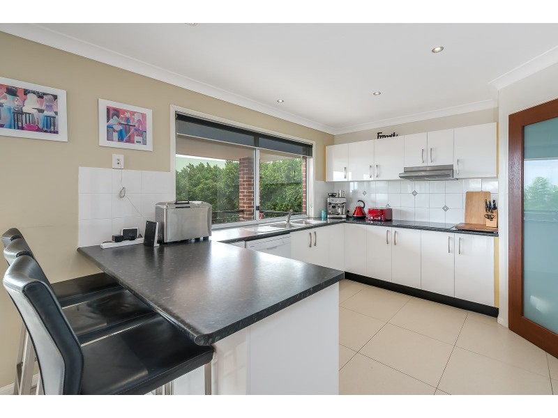 118 Armstrong Way, Highland Park QLD 4211