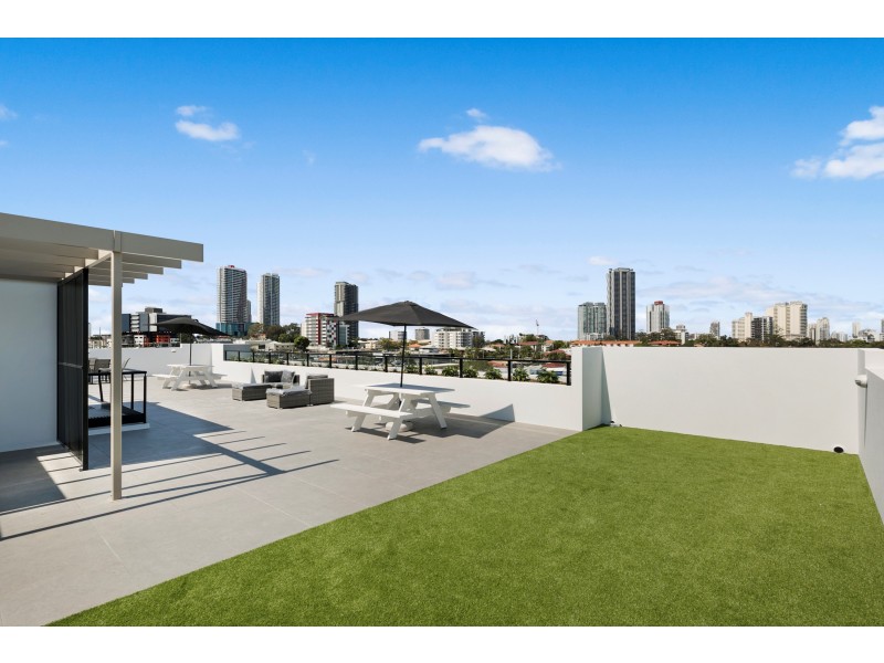 12/23 Minnie Street, Southport QLD 4215