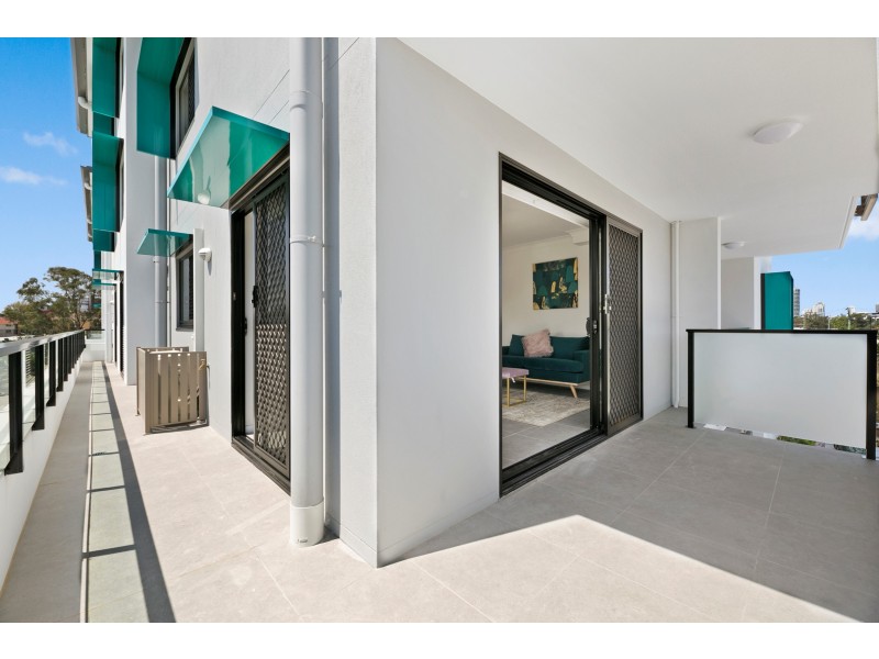 12/23 Minnie Street, Southport QLD 4215