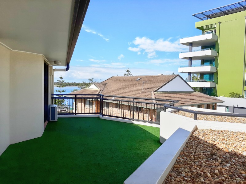 29/452 Marine Parade, Biggera Waters QLD 4216