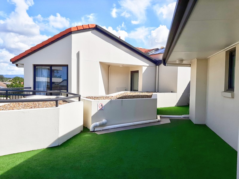 29/452 Marine Parade, Biggera Waters QLD 4216