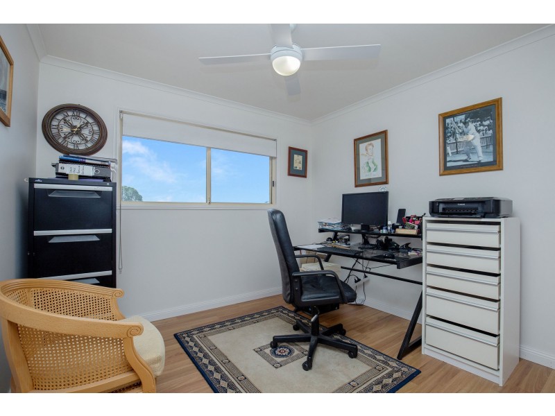 23 Daintree Drive, Parkwood QLD 4214