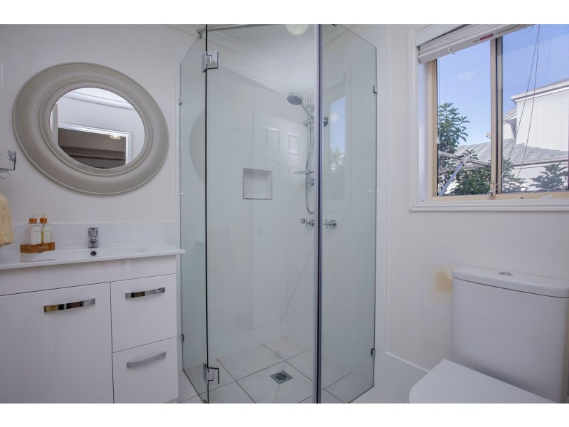 23 Daintree Drive, Parkwood QLD 4214