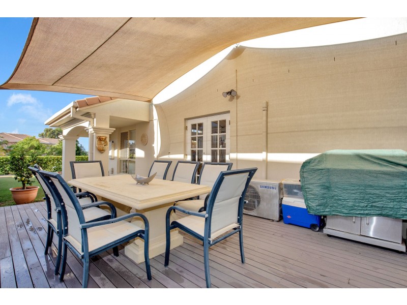 23 Daintree Drive, Parkwood QLD 4214