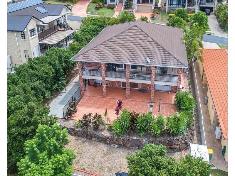 118-1 Armstrong Way, Highland Park QLD 4211