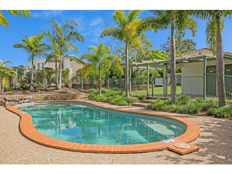 19/1-3 Carnarvon Ct, Oxenford QLD 4210