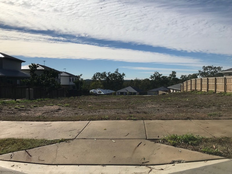 L37 Chatswood Court, Deebing Heights QLD 4306