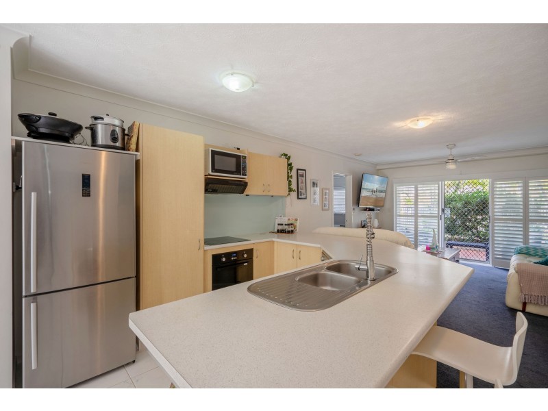21/150 MARINE PARADE, Southport QLD 4215