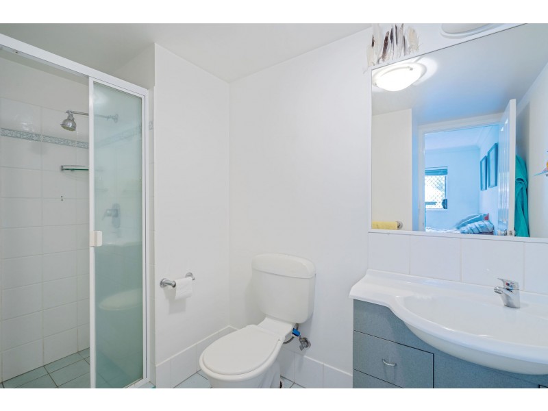 21/150 MARINE PARADE, Southport QLD 4215