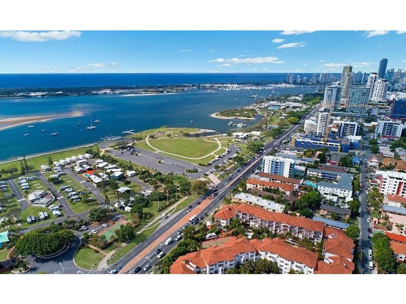 21/150 MARINE PARADE, Southport QLD 4215
