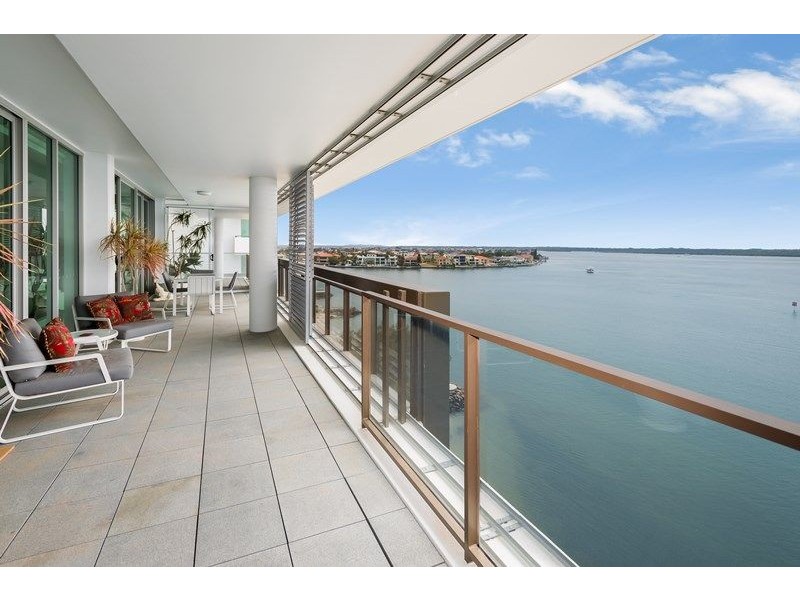 26702 Ephraim Island, Paradise Point QLD 4216