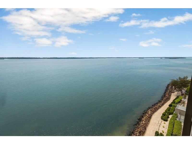 26702 Ephraim Island, Paradise Point QLD 4216