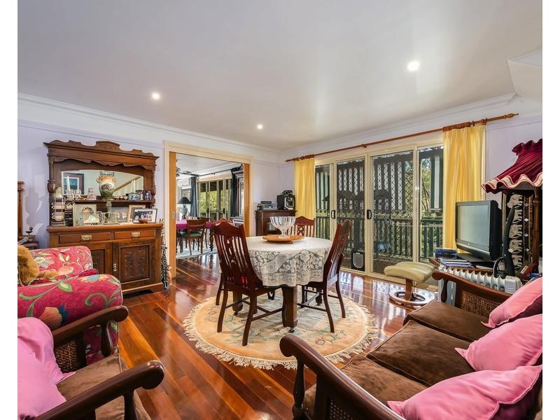 1718 Tamborine Oxenford Road, Tamborine Mountain QLD 4272