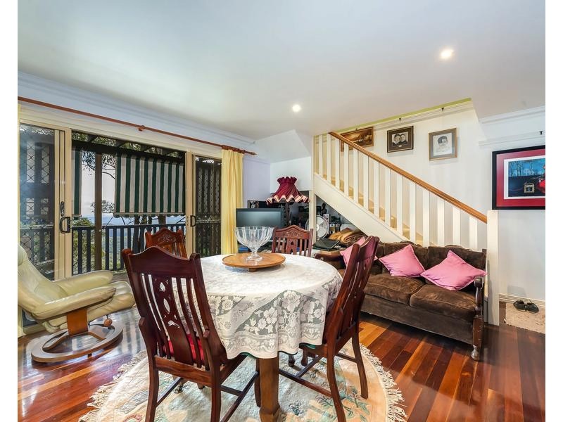 1718 Tamborine Oxenford Road, Tamborine Mountain QLD 4272