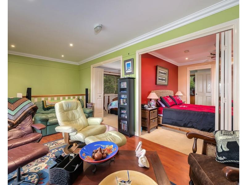 1718 Tamborine Oxenford Road, Tamborine Mountain QLD 4272