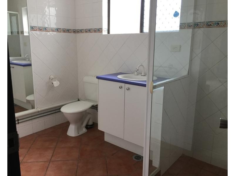 215/132 Marine Parade, Southport QLD 4215