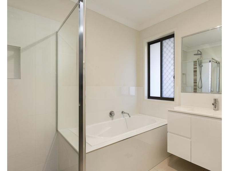 Holmview QLD 4207
