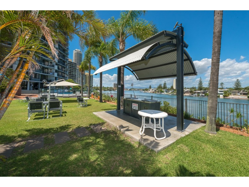 75/2940 Gold Coast Hwy, Surfers Paradise QLD 4217