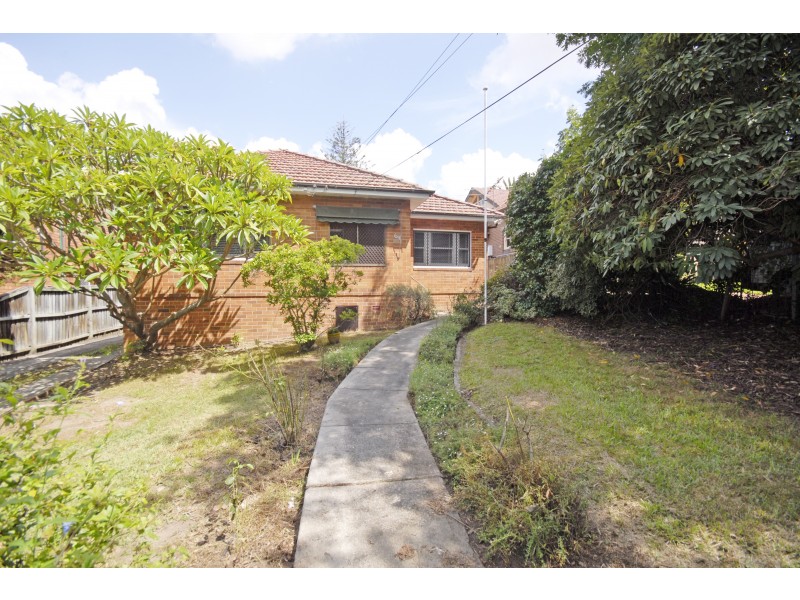 64 ESSEX STREET, Epping NSW 2121
