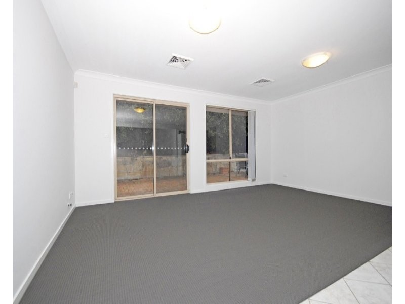 6 Cornwall Place, Bella Vista NSW 2153
