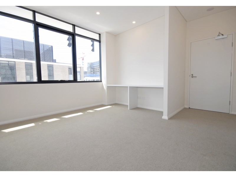 A607/3 South Village, 566-594 Princess Highway, Kirrawee NSW 2232