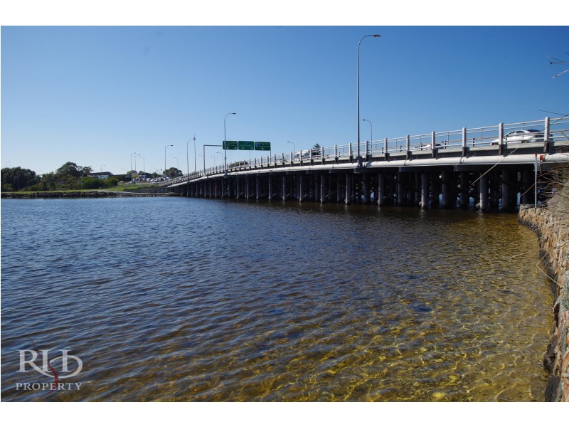 4th Floor, 896 Canning Highway, Applecross WA 6153